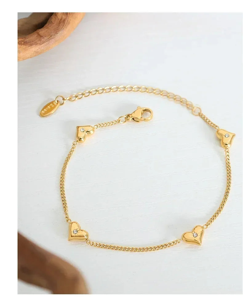 Heart Jewelry Set – Necklace, Earrings & Bracelet
