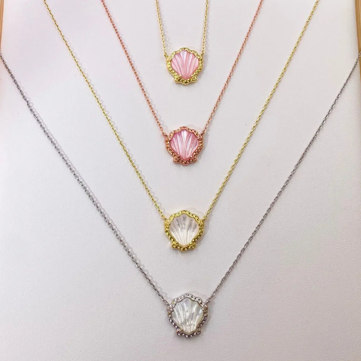 Seashell Pendant Necklace