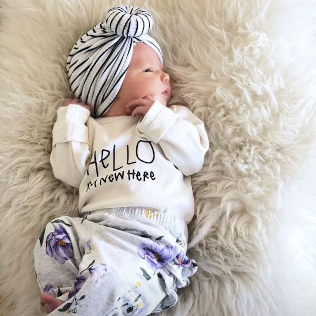 "Hello, I'm New Here" Organic Baby Bodysuit